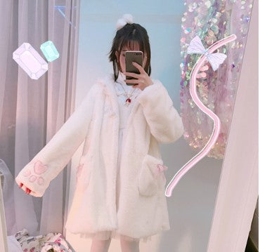 Women Winter Cartoon Fur Coats Japanese Kawaii Sweet Cat Paw Embroidery Faux Fur Soft Sister Long Warm Overcoat with Ears Hooded