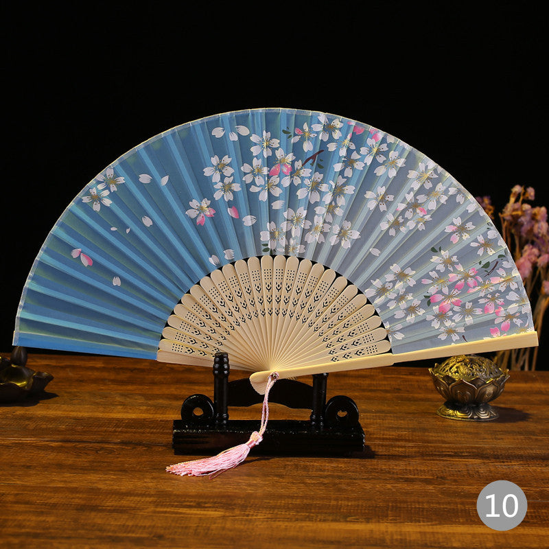 Japanese style fan